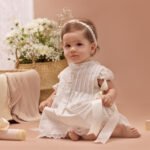 bata algodón bordada a mano