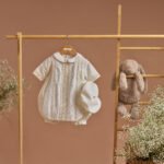 ropón capa bordada a mano