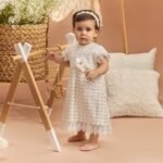 Vestido encaje bebe niña